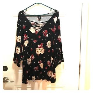 Torrid plus size floral print shirt